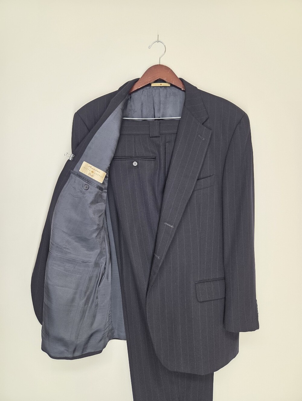 VTG Joseph Abboud Mens‎ 46R 38W Navy Pinstripe Suit 100% Wool "American Soft"